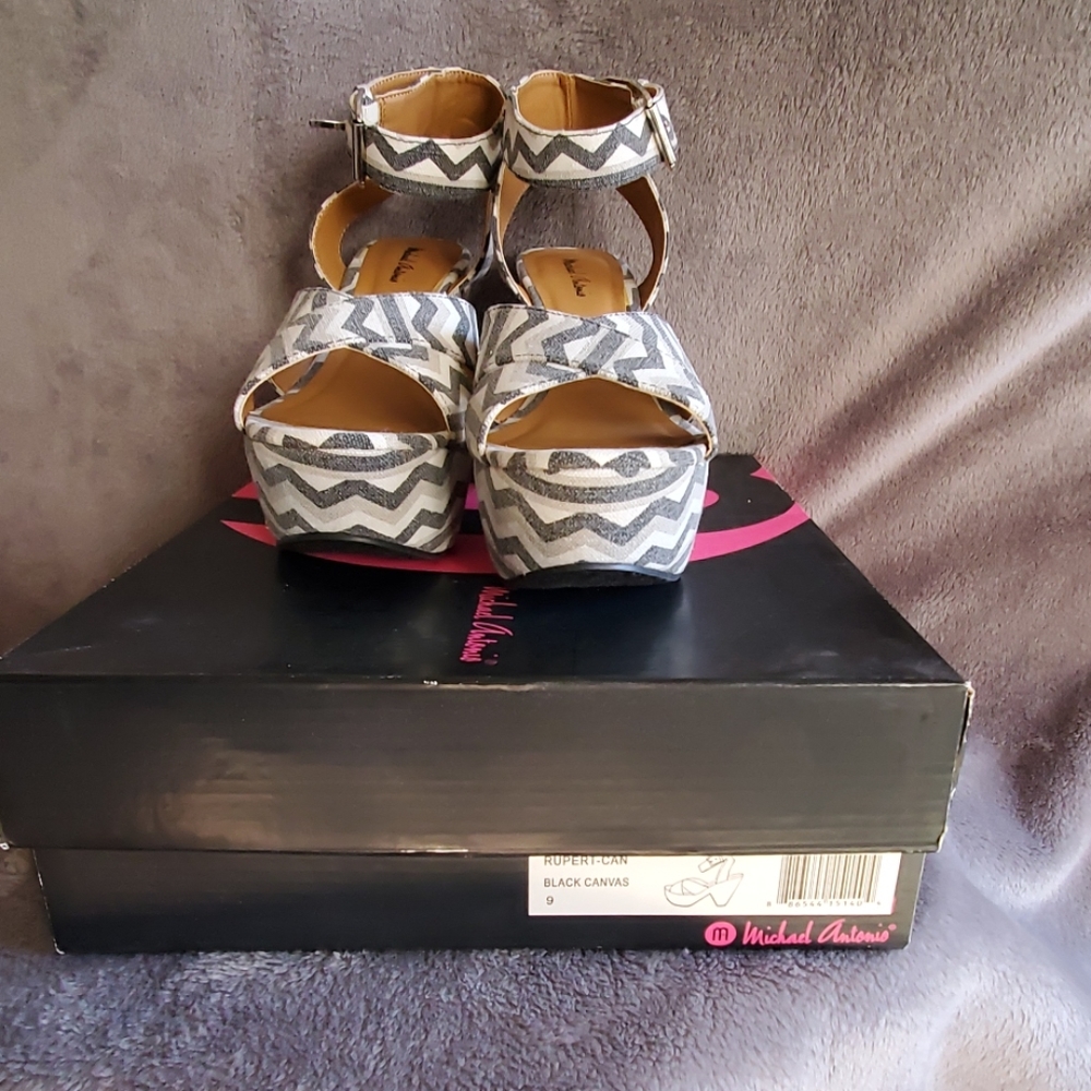 new never used  Sandalias de plataforma